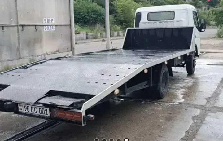 Արմեն Մանուկյան — Mitsubiahi Fuso էվակուատոր